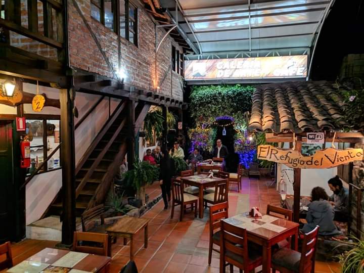 Colibrí Cafe Con Arte - Baños